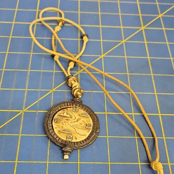 Compass Flip Center Suede 15" Necklace - Picture 1 of 3